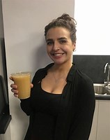 VanessaPalmerBlas/hangoveri.jpg