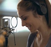 VanessaPalmerBlas/limelight.jpg