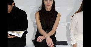 VanessaPalmerBlas/mtrain.jpg