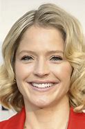 VanessaPalmerBlas/sarahaines.jpg
