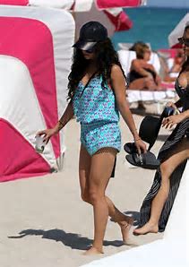 VanessaPalmerBlas/shoesoff.jpg